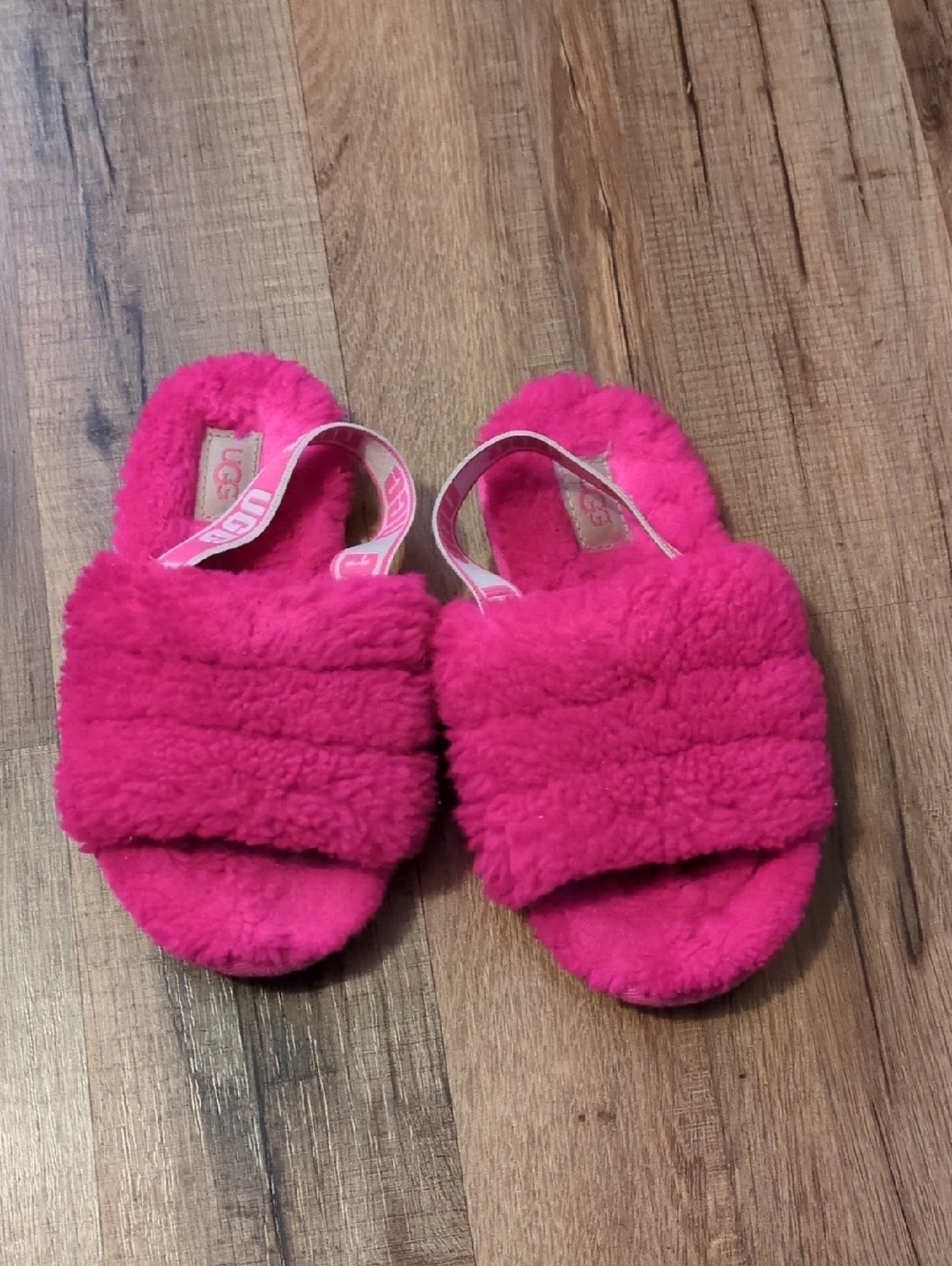 UGG Kids Hot Pink Fuzzy Slide Sandals Little Kids FIluff Yeah Rock Rose Size 11